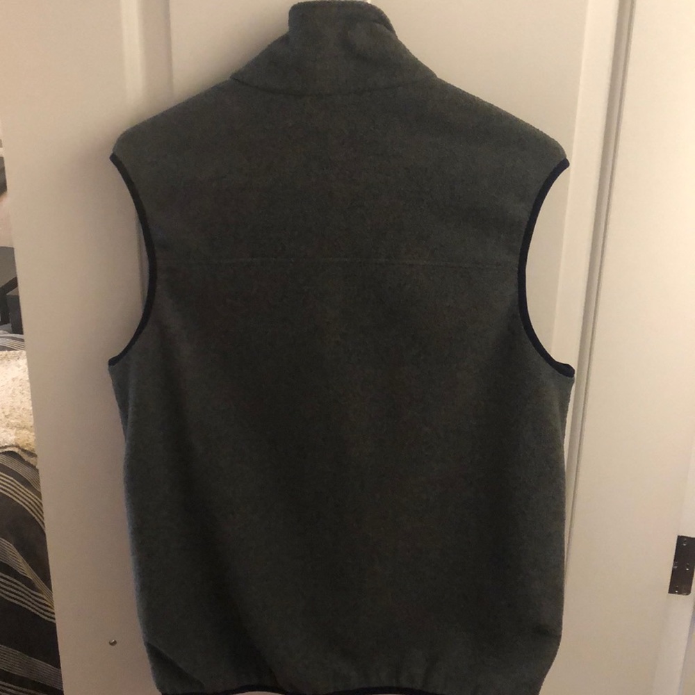 Patagonia Men’s Synchilla Snap-T Fleece Vest - Picture 2 of 2